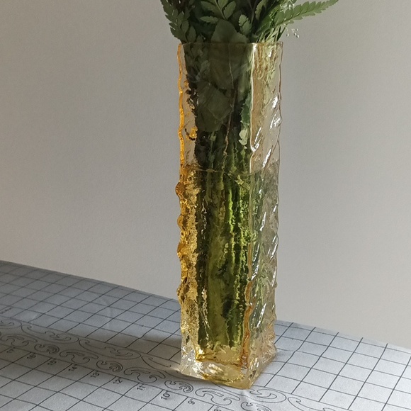 RARE Vintage Amber Cubed Chunky Vase - Picture 5 of 8